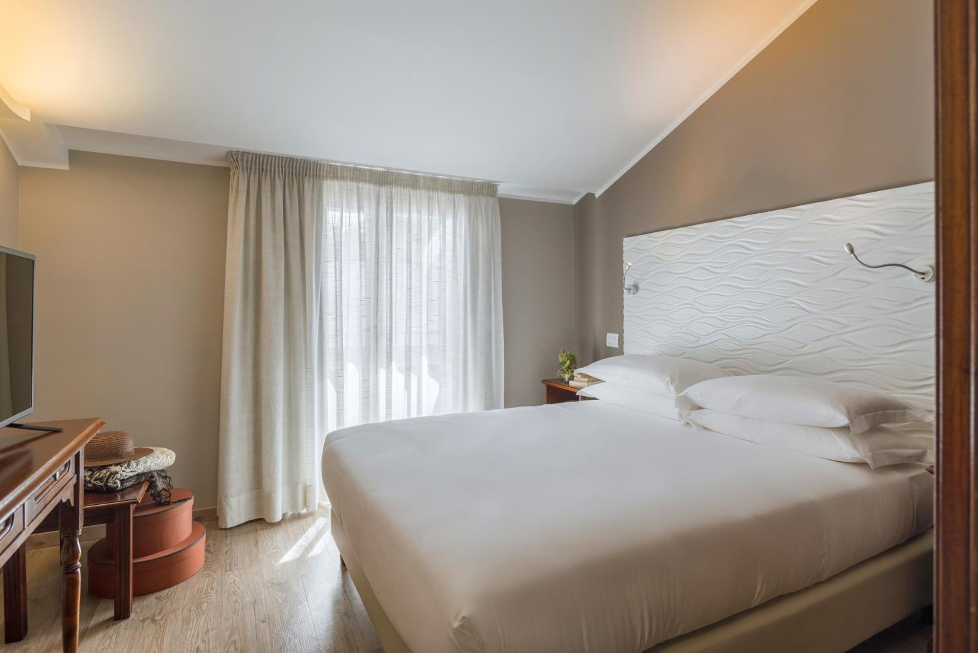Albergo La Pace Segni Luaran gambar