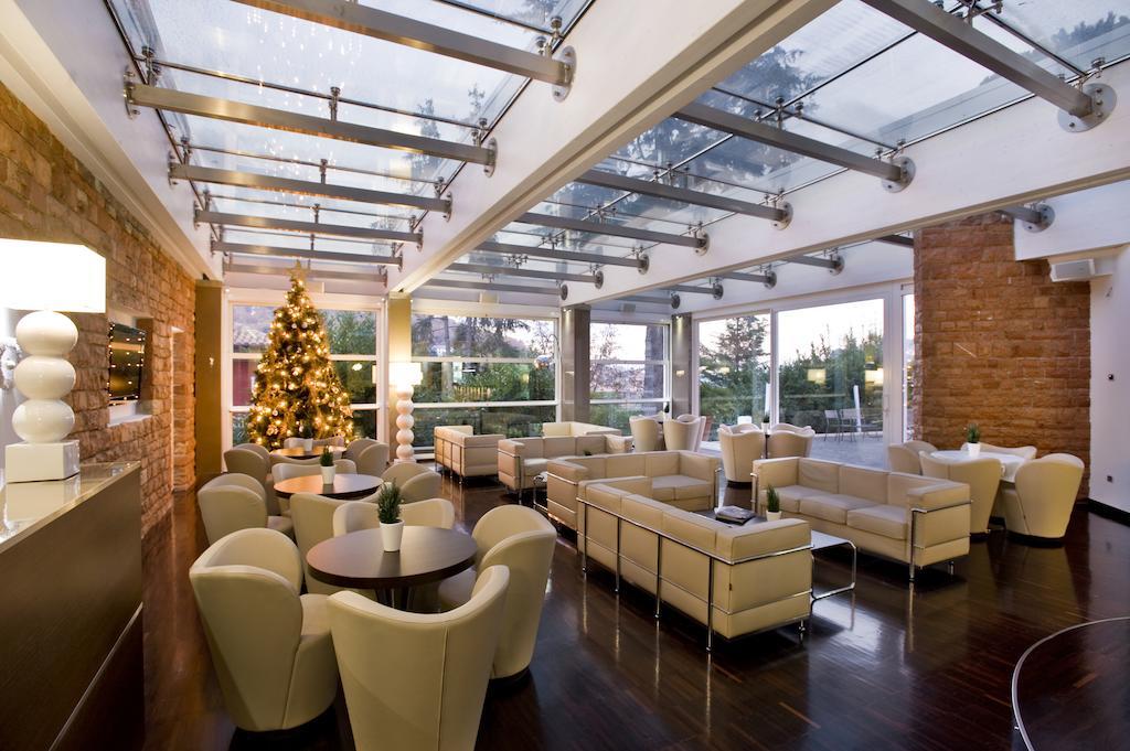 Albergo La Pace Segni Luaran gambar